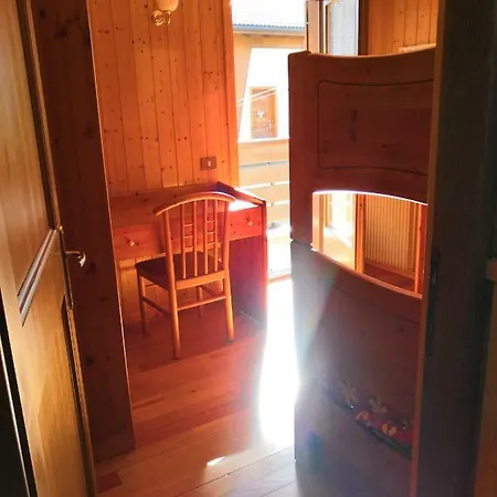 Mountain Chalet Close To Bormio Apartment *