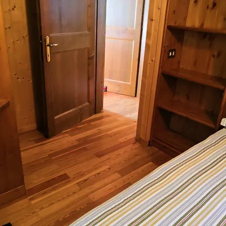 Apartment Mountain Chalet Close To Bormio *